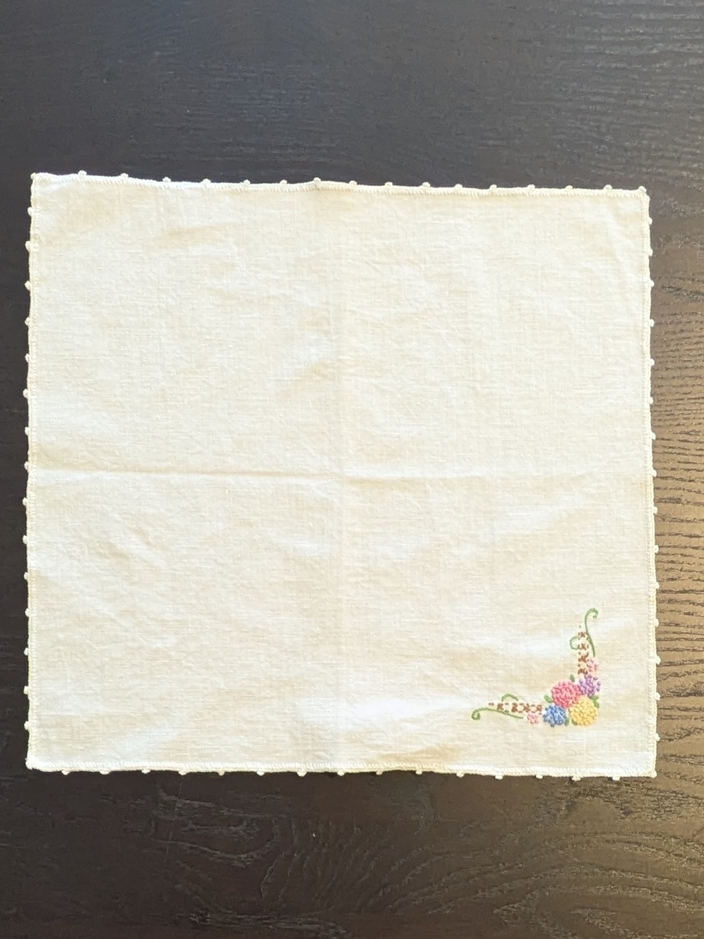 Vintage White Floral Hand Embroidered Cotton Napkins - Set of 8 - Picture 10 of 15